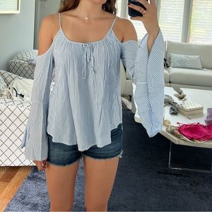 Striped off-the-shoulder long-sleeve shirt